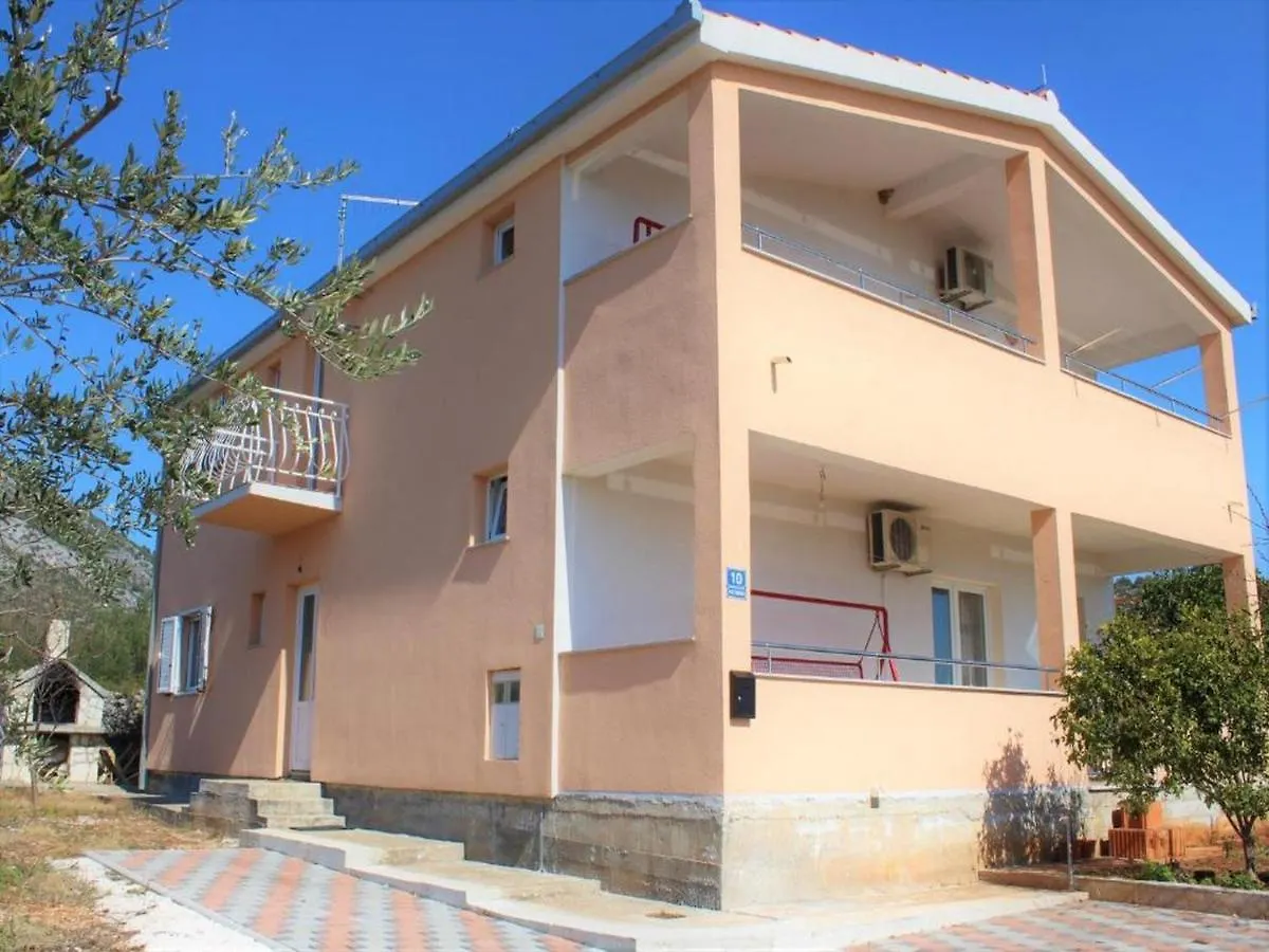 Vesna Apartment Seget Vranjica