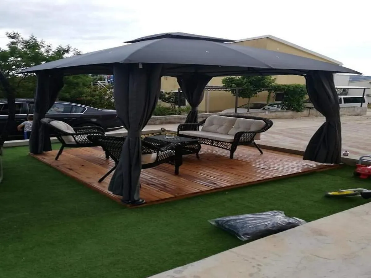 Vesna Apartment Seget Vranjica